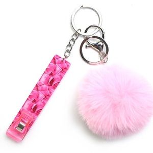 Keychain for long nails